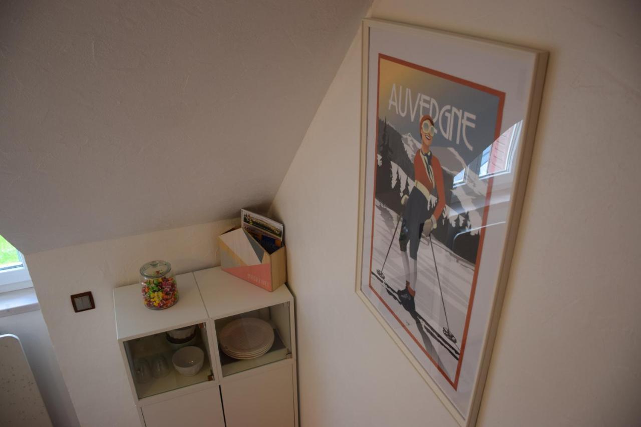 Petit Duplex De Charme Sous Les Toits Du Mont-Dore Extérieur photo